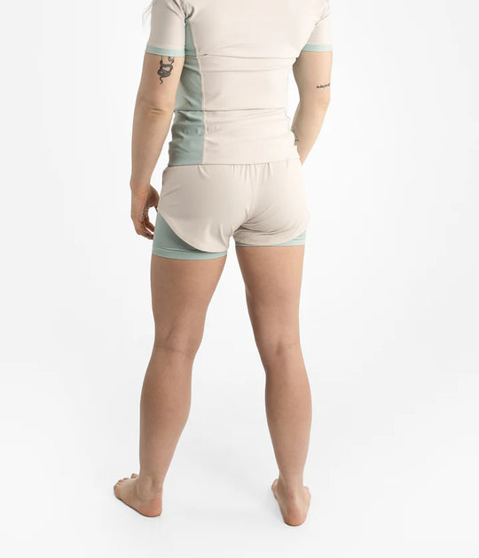 Academy+ Bone Women's Hybrid Shorts